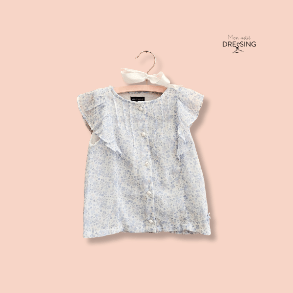 Mon Petit Dressing | Blouse fleurie bleue, mauve, de la marque Sergent Major, bouton perle blanche et strass.