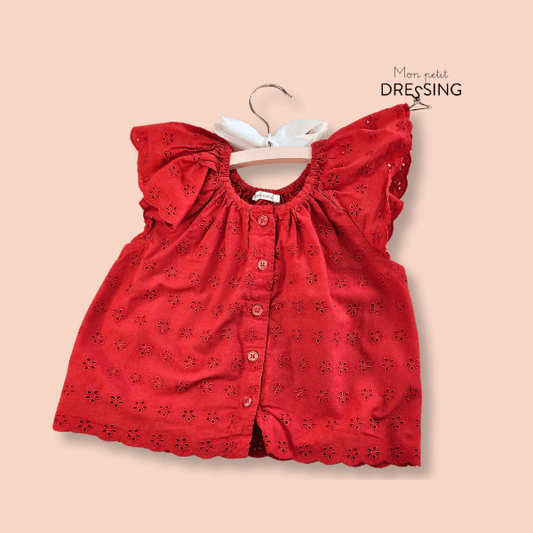 Mon Petit Dressing | Blouse rouge ajourée boutons sur le devant de la blouse. Marque Boutchou