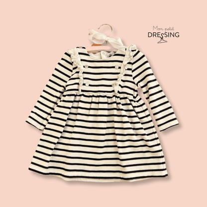 Mon Petit Dressing | Robe marinière de chez Petit Bateau. robe iconique. 