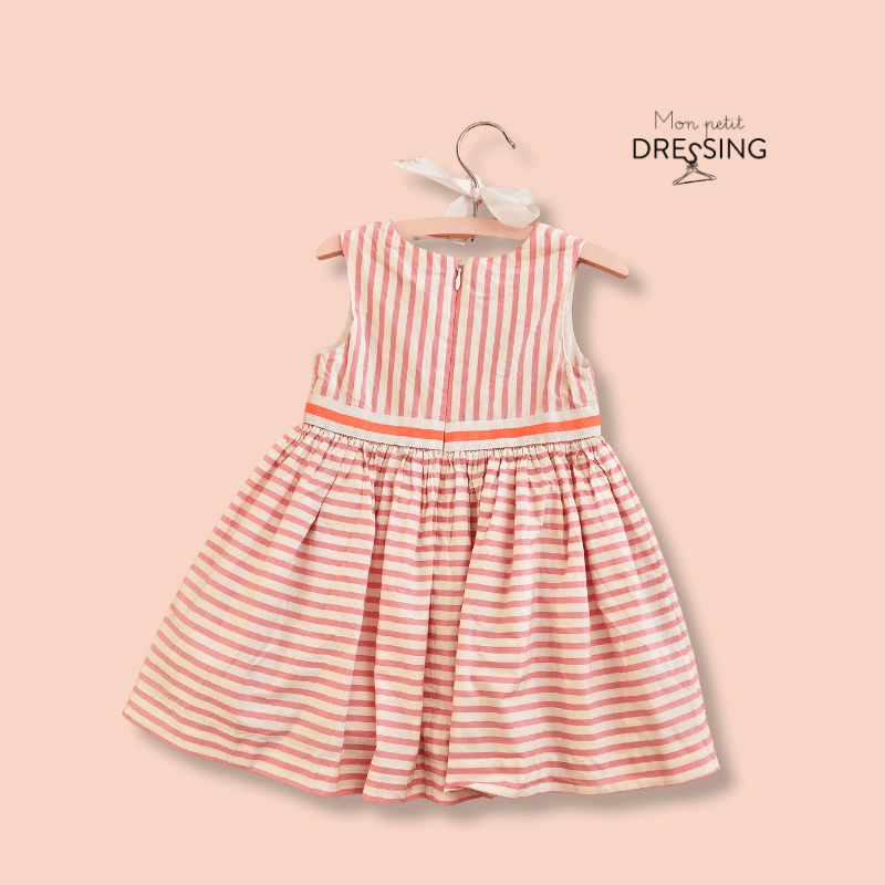 Mon Petit Dressing | Robe rose rayée vue de dos avec fermeture éclaire invisible. Marque Jacadi